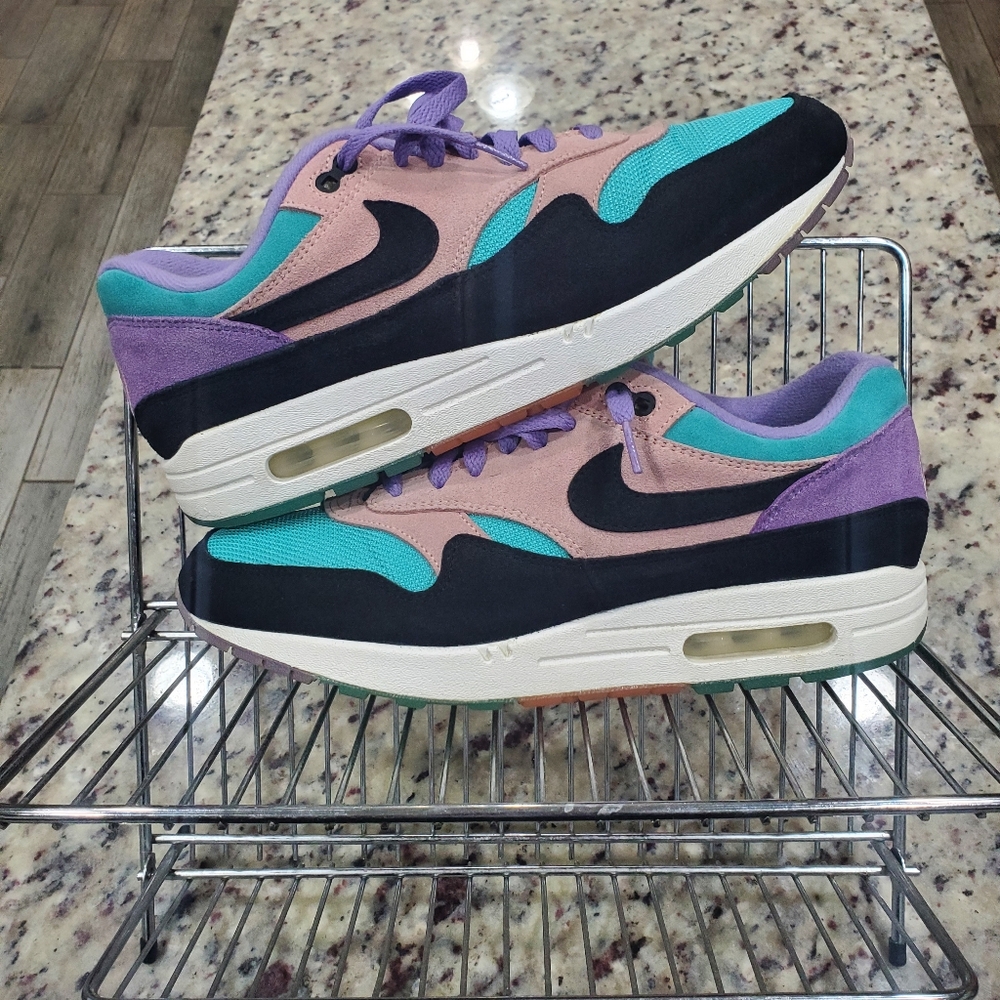 Nike Air Max 1 "Have A Nike Day"